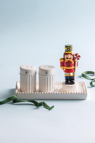 Nutcracker LED Sitter