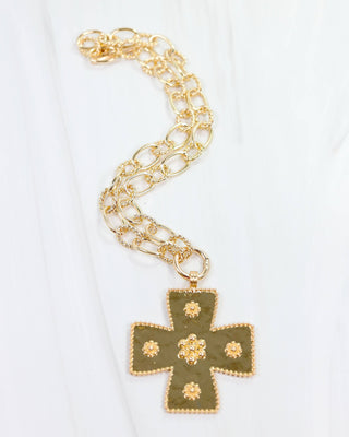 Carol Large Cross Charm Necklace Gold
