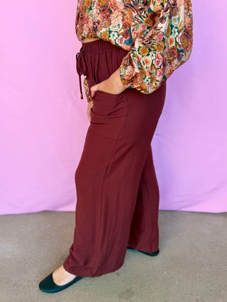 Relaxed Wide Leg Pant