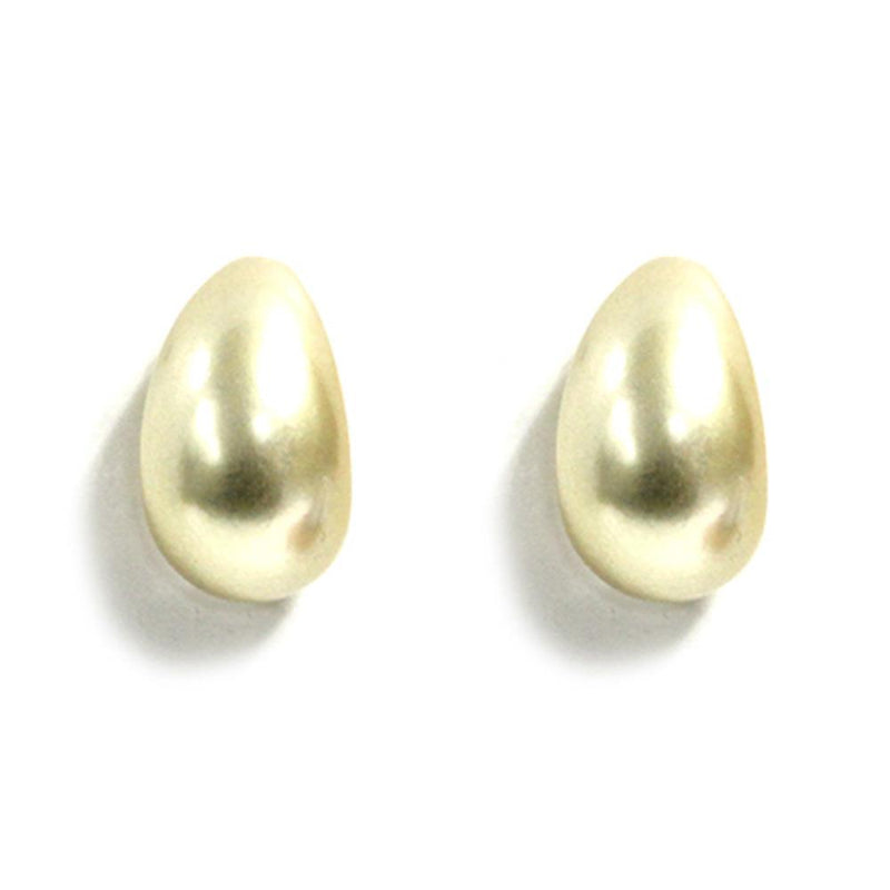 Gold Pearlized Earring