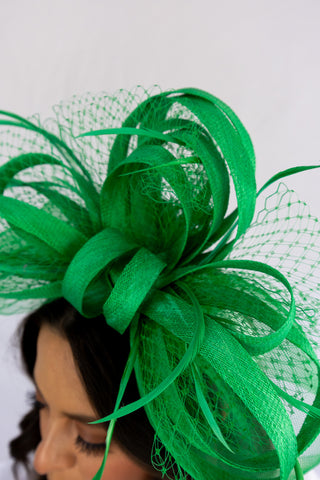 Green Winning Wager Fascinator