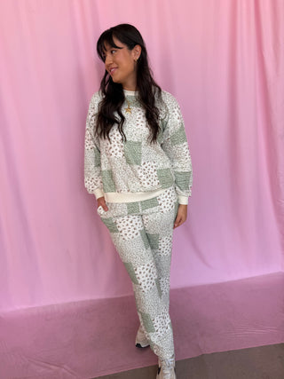girl wearing a quilted set