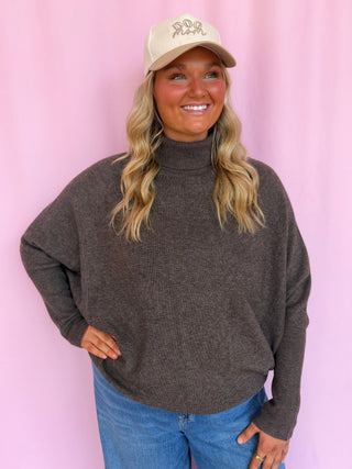 Just Throw It On Turtle Neck-Curvy