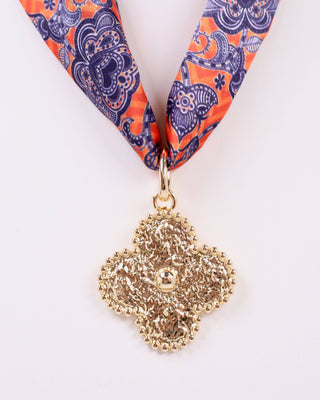 Camden Clover Charm Gold