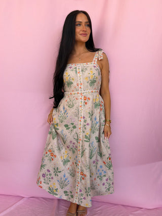 woman wearing floral dress