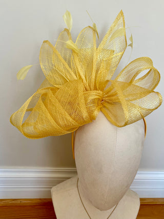 Yellow Homestrech Honey Fascinator