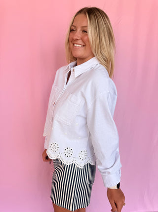 Woman wearing a white jacket