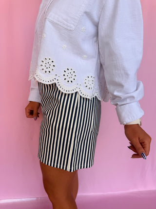 Barefoot Weekend Short