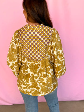 Falling For Leaves Top