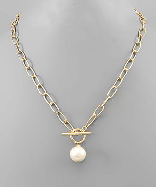 Pearl Toggle Necklace