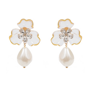 Cream Pearl Flower Earring