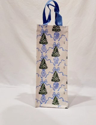 Winter Pines Vineyard Wine Bag
