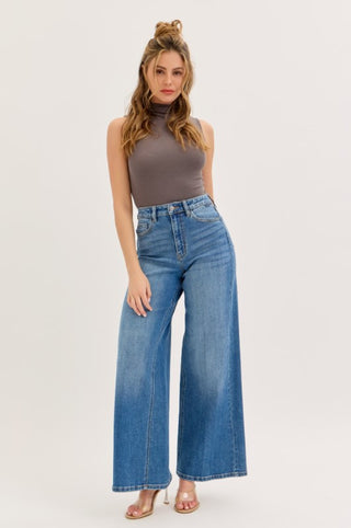 Medium Wash Wide Leg Jeans 