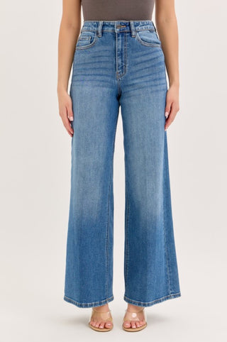 Medium Wash Wide Leg Jeans 