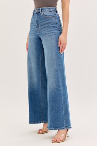 Medium Wash Wide Leg Jeans 