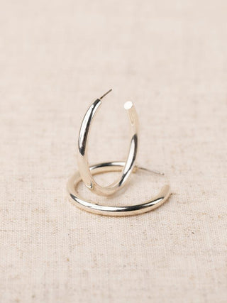 Shiny Silver Heather Earring