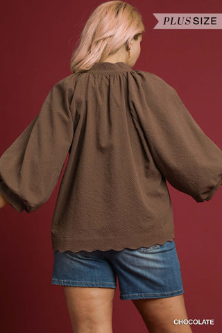 Scallop V-Neck Top- Curvy
