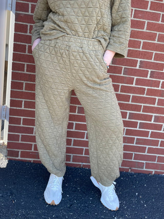 Bring It Back Pant (More Colors)