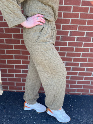 Bring It Back Pant (More Colors)