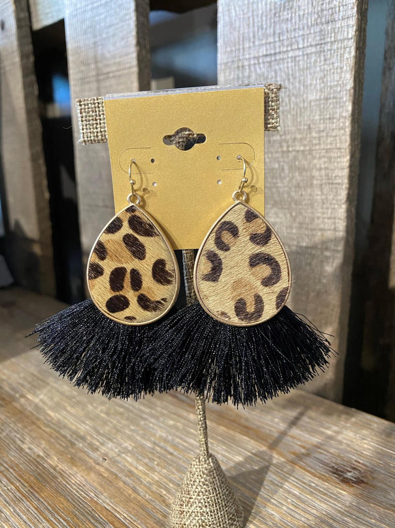 Black Leopard Fan Earring