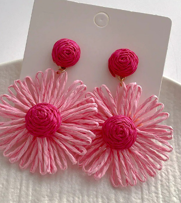 Boho Daisy Earrings Pink