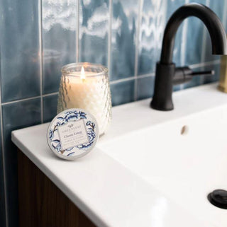 Classic Linen Signature Candle