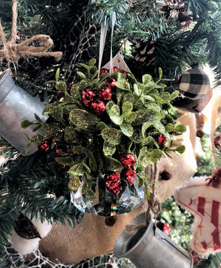 Mistletoe Krystal Ornament