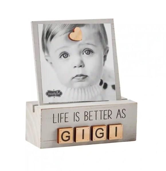 Gigi Letter Photo Block