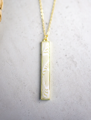 Ivory Palm Bar Necklace