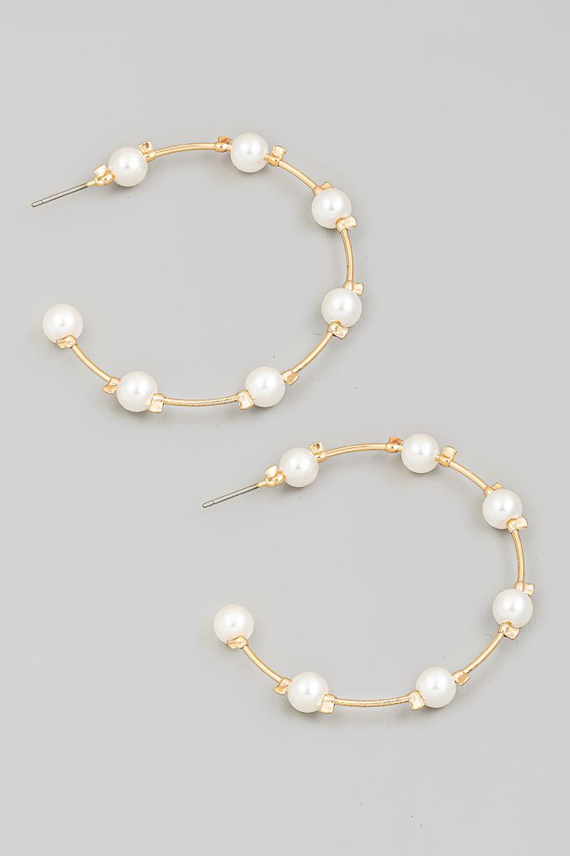 Jackie Hoop Earrings Pearl