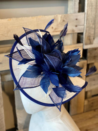 Navy Contrast Fascinator