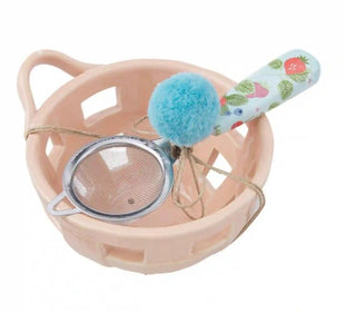 Pink Berry Strainer Set