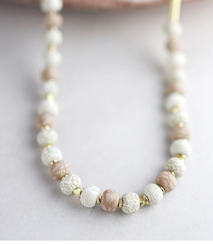 Ivory Palm Loop Necklace