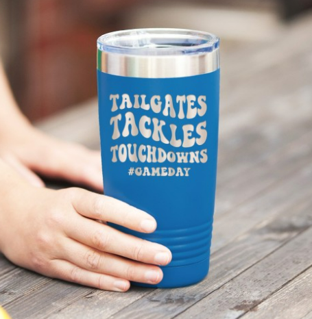 https://darlingstateofmind.com/cdn/shop/products/tailgates2_1024x.png?v=1661895552