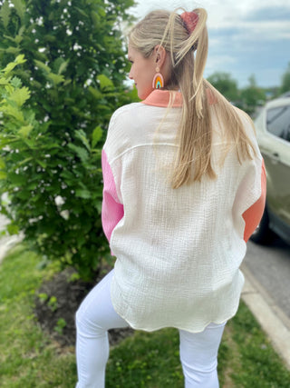 Time To Travel Top- Curvy
