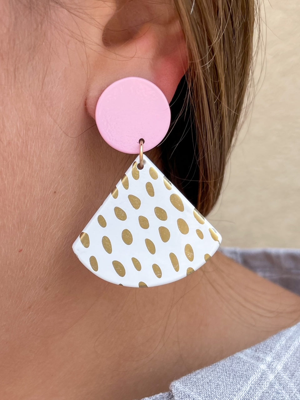 Pink With Gold Dotted Triangle Earring